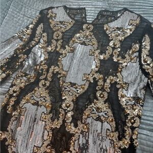 AKIRA Black and Silver Sequin top